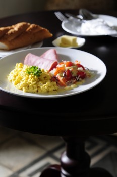 Breakfast-set-Our food is exactly what our  menu providesporfolio-egret-grass-food-stylist