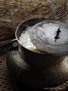 noi-dong-nau-com-porfolio-egret-grass-food-stylist
