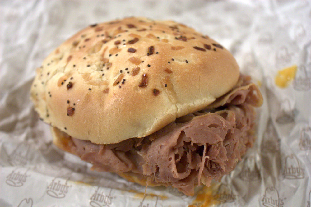 Arby's-Beef 'n-Cheddar-Sandwich-real