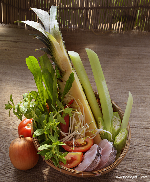 Nguyên liệu canh chua
Food Styling: Nguyên - Photograph by: Rong Vang